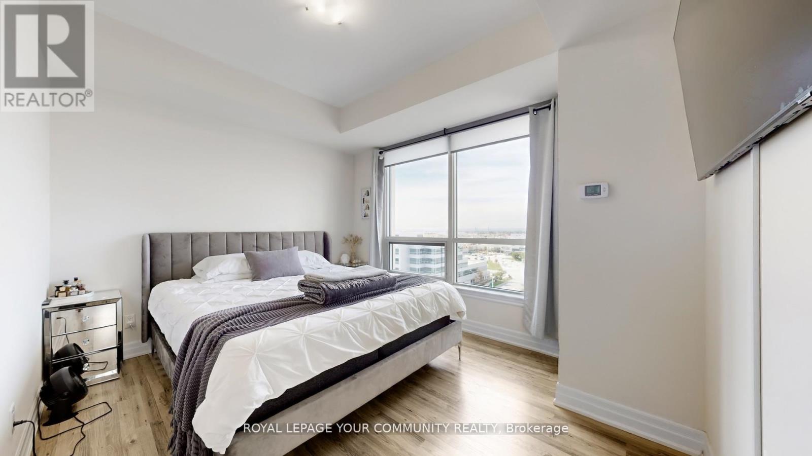 1009 - 9075 Jane Street, Vaughan, Ontario  L4K 0L7 - Photo 8 - N12521844