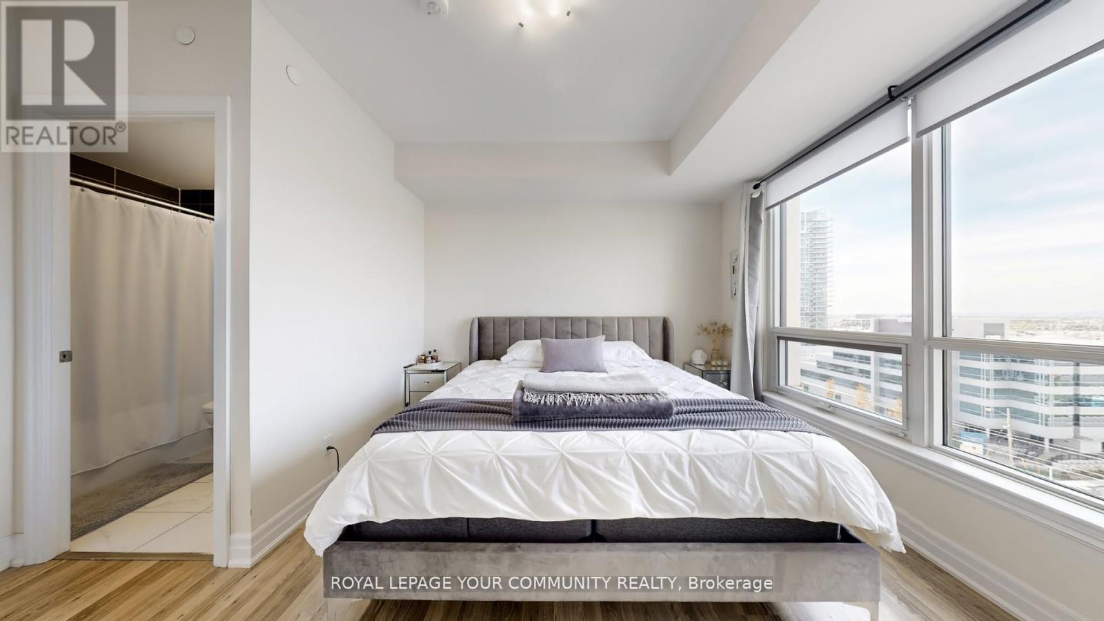 1009 - 9075 Jane Street, Vaughan, Ontario  L4K 0L7 - Photo 9 - N12521844