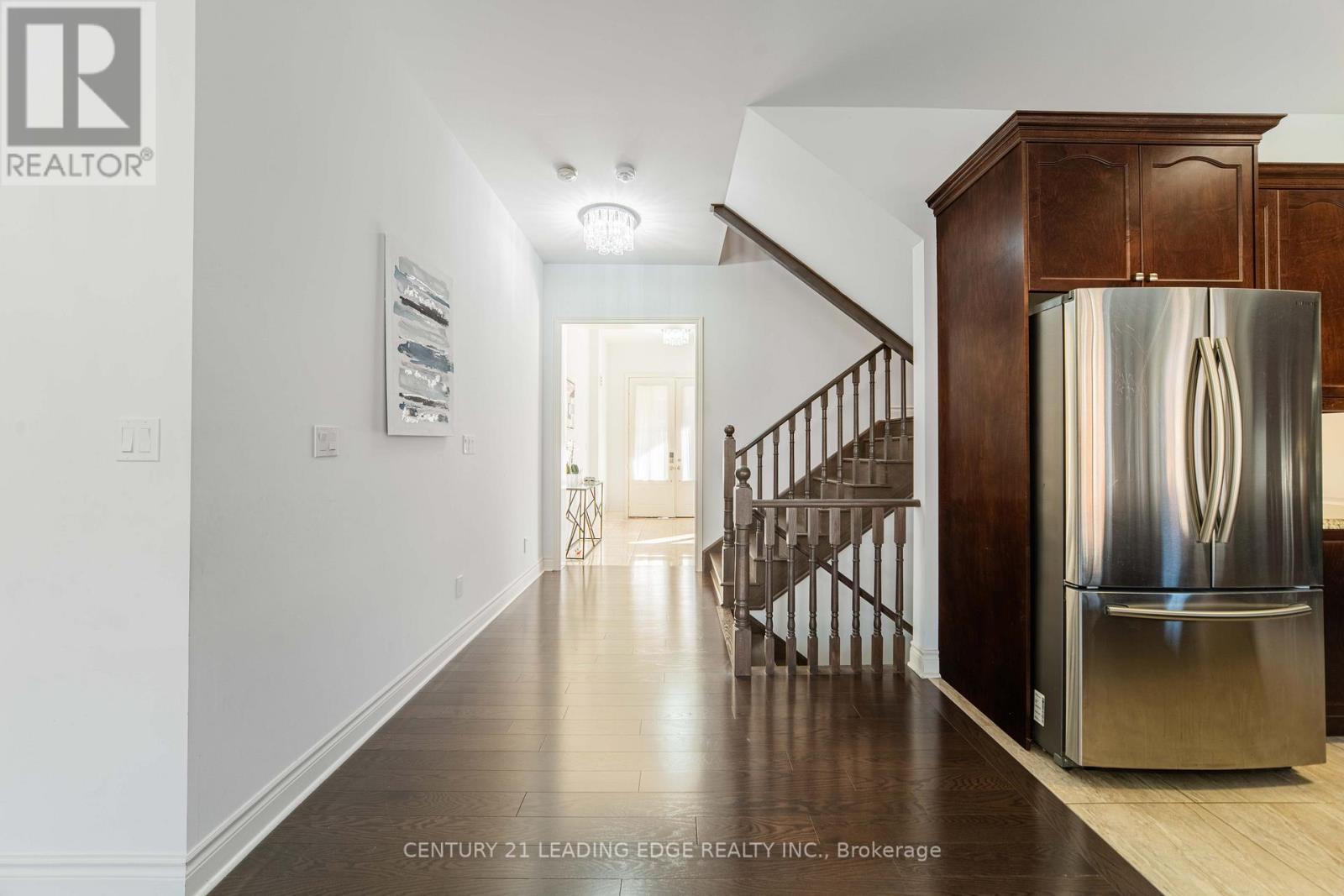 63 Ken Sinclair Crescent, Aurora, Ontario  L4G 3J1 - Photo 16 - N12521868