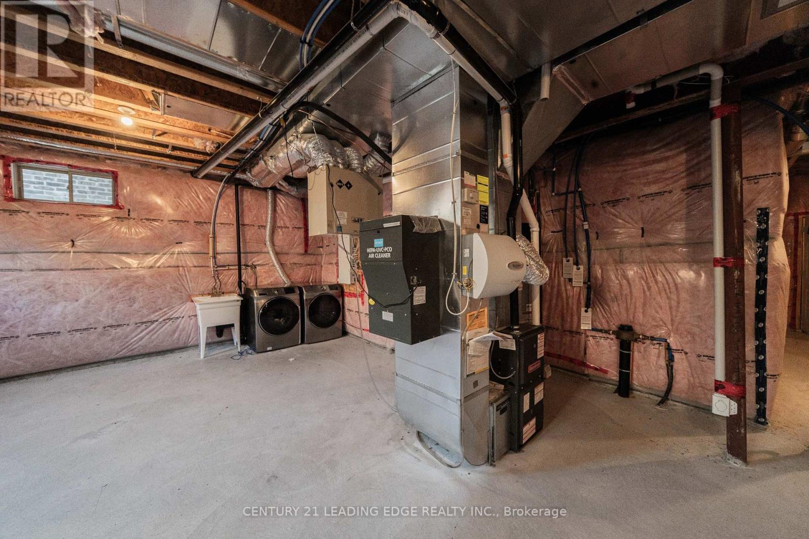 63 Ken Sinclair Crescent, Aurora, Ontario  L4G 3J1 - Photo 45 - N12521868