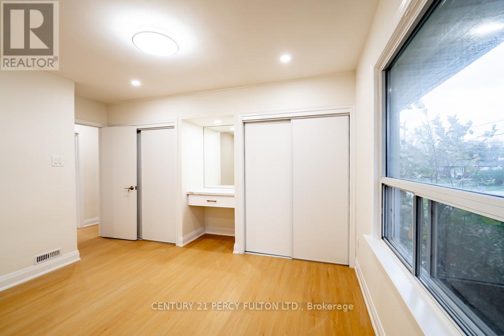 243 Ruggles Avenue, Richmond Hill, Ontario  L4C 1Y6 - Photo 30 - N12521878