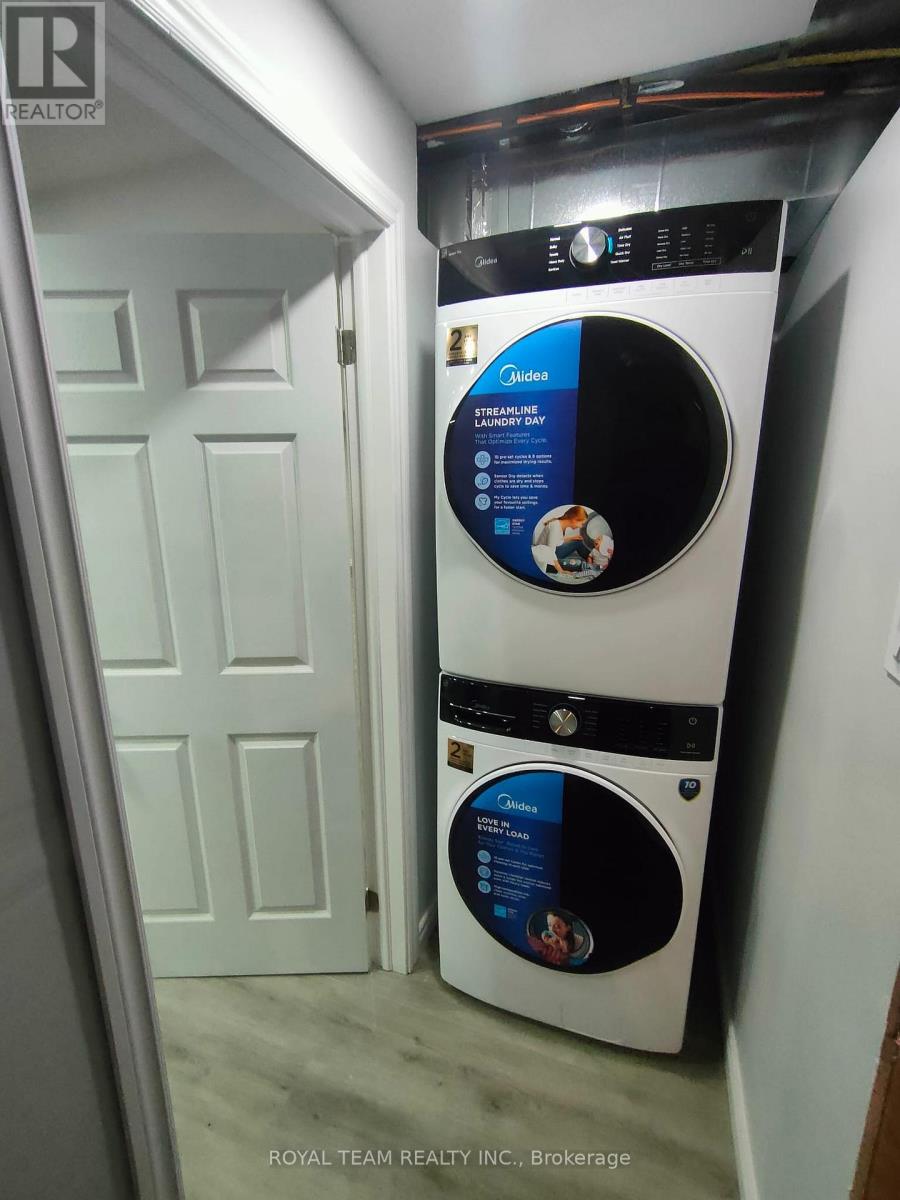 Lower - 1065 Langford Boulevard, Bradford West Gwillimbury, Ontario  L3Z 0A2 - Photo 13 - N12521952