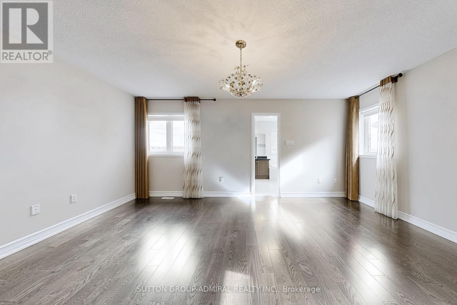 106 Big Hill Crescent, Vaughan, Ontario  L6A 4K7 - Photo 25 - N12522016