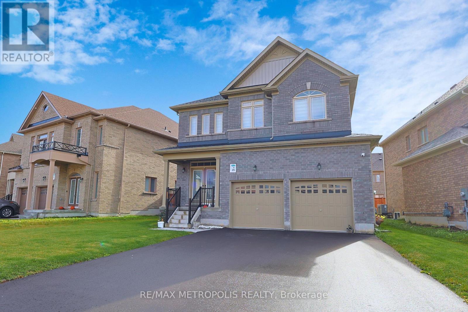 Bsmt - 25 Mac Campbell Way, Bradford West Gwillimbury, Ontario  L3Z 4M7 - Photo 2 - N12522038