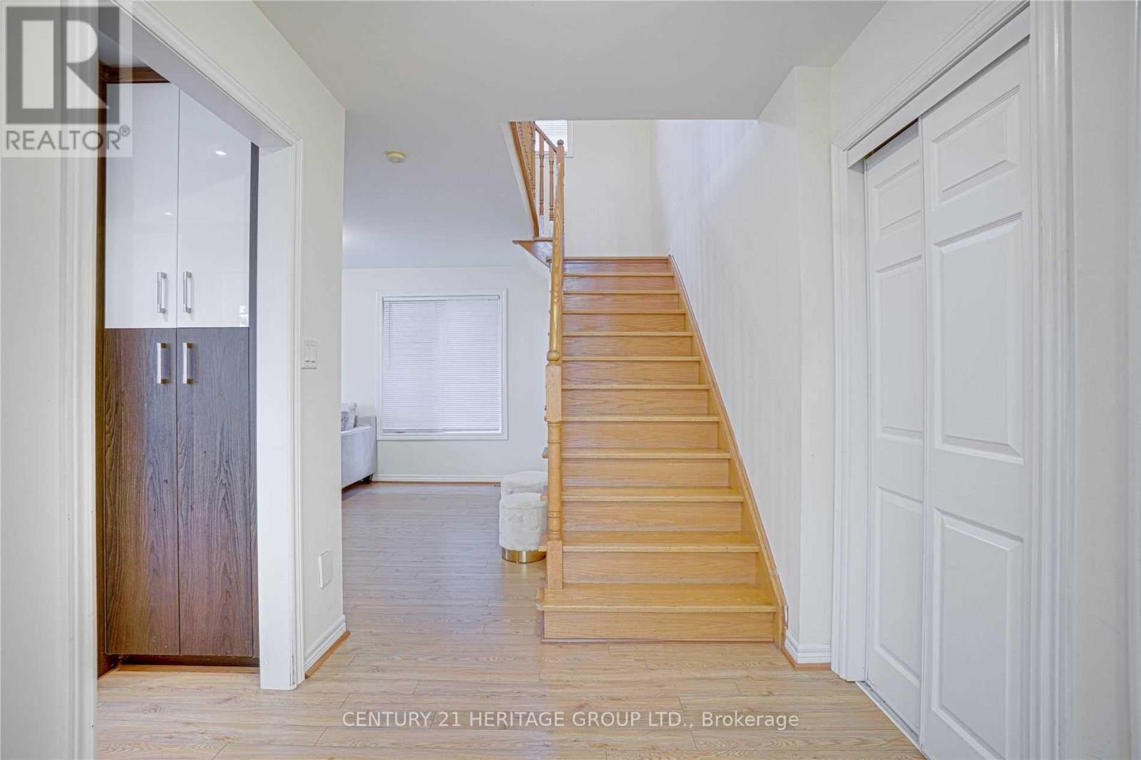 150 Ashton Drive, Vaughan, Ontario  L6A 2T8 - Photo 30 - N12522088