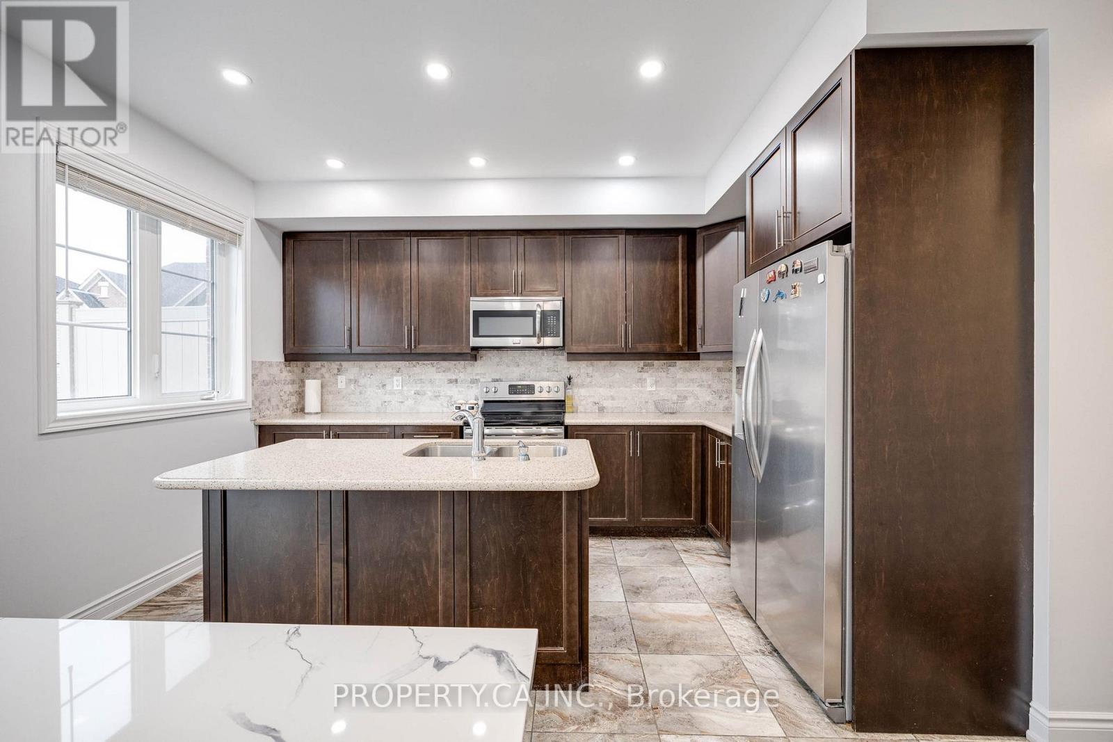 53 - 1331 Major Mackenzie Drive, Vaughan, Ontario  L6A 4W4 - Photo 10 - N12522106