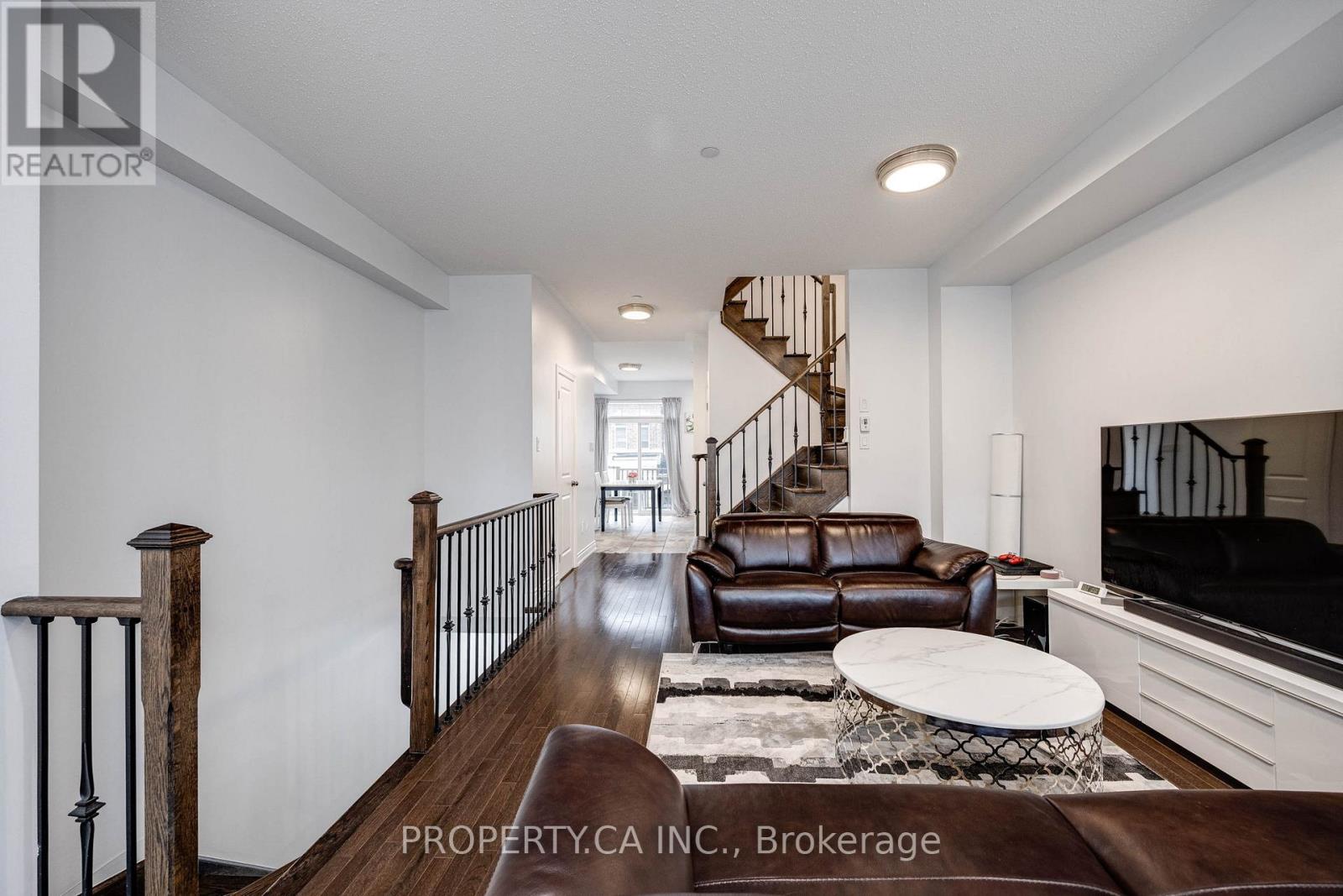 53 - 1331 Major Mackenzie Drive, Vaughan, Ontario  L6A 4W4 - Photo 3 - N12522106