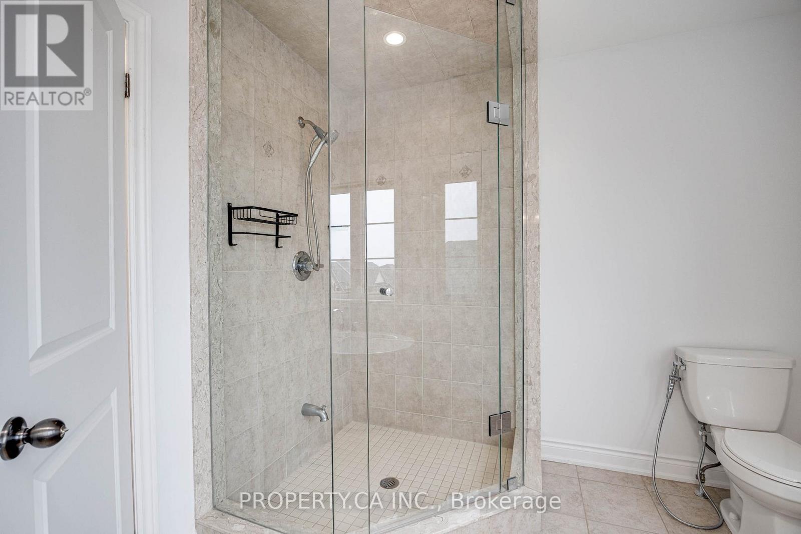 53 - 1331 Major Mackenzie Drive, Vaughan, Ontario  L6A 4W4 - Photo 34 - N12522106