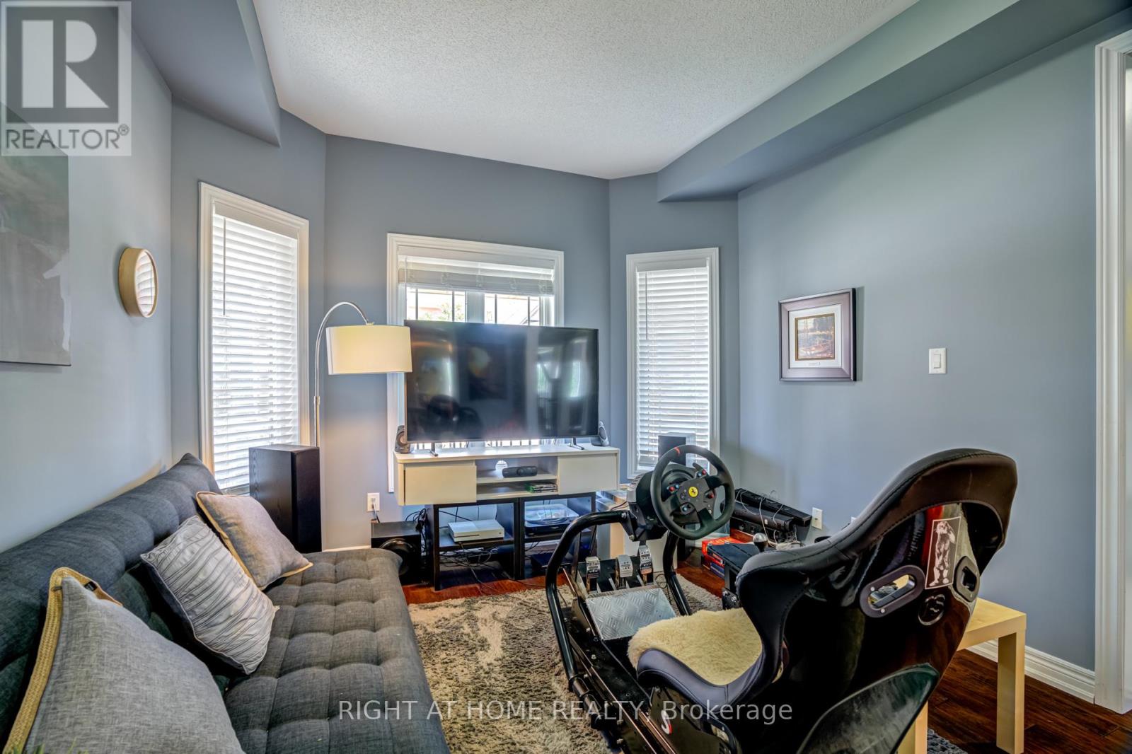 1341 Bardeau Street S, Innisfil, Ontario  L0L 1C0 - Photo 7 - N12522140