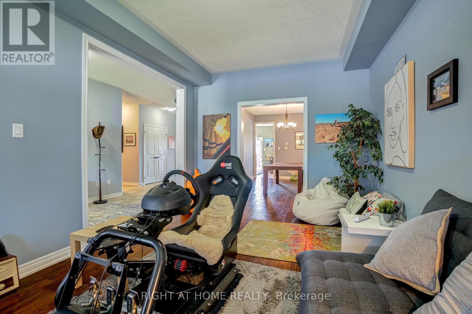 1341 Bardeau Street S, Innisfil, Ontario  L0L 1C0 - Photo 8 - N12522140