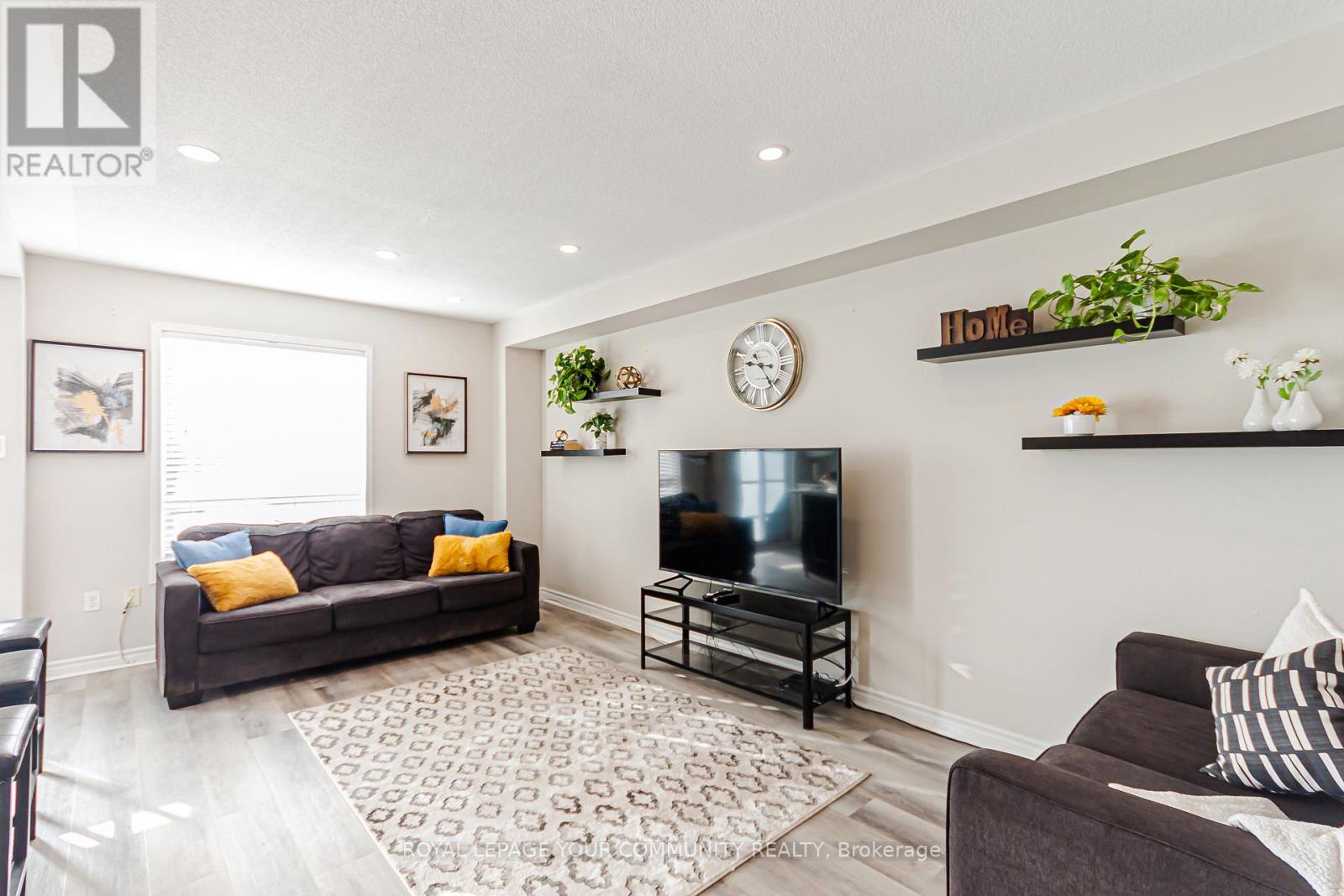 225 Banbrooke Crescent, Newmarket, Ontario  L3X 2W7 - Photo 11 - N12522146