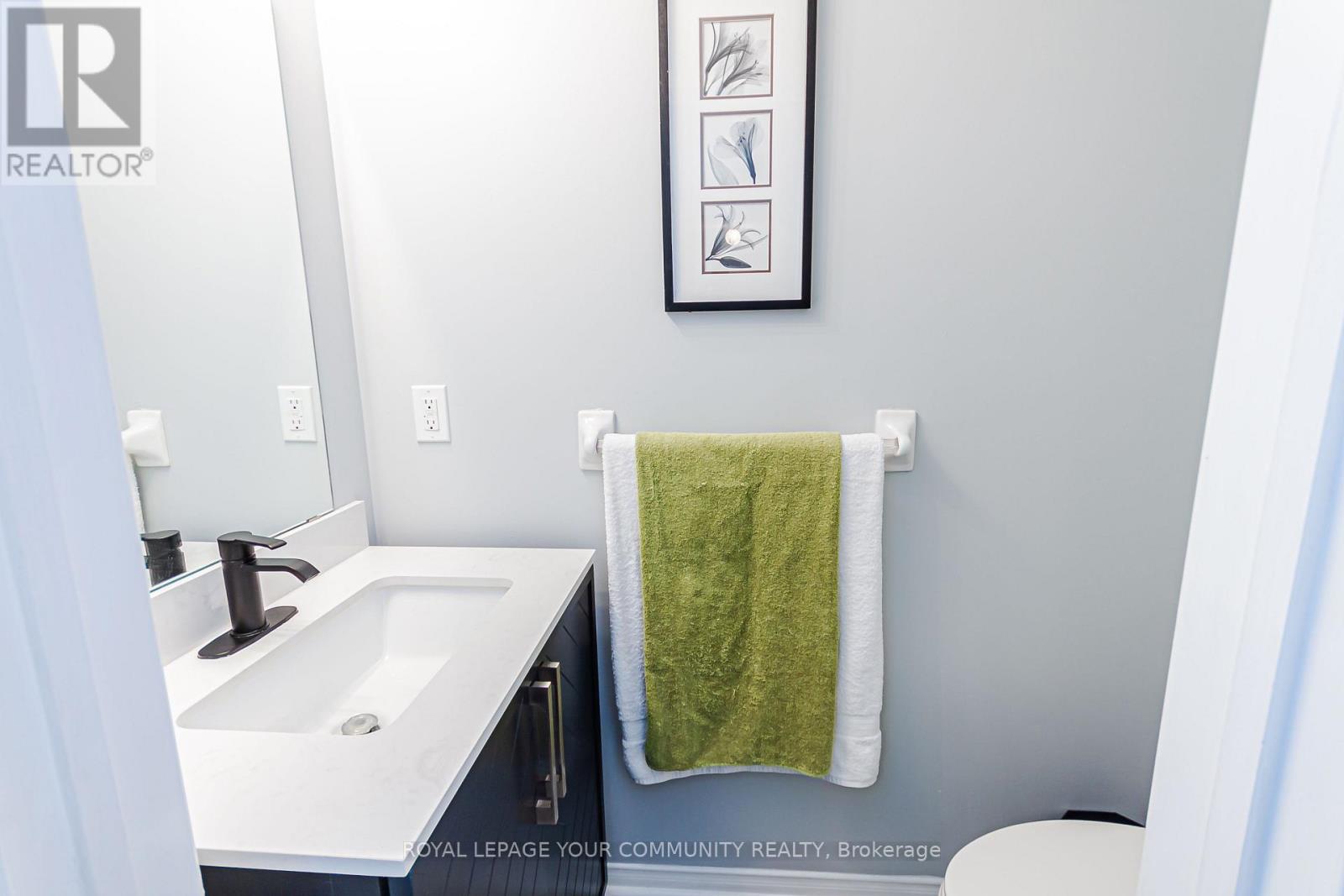 225 Banbrooke Crescent, Newmarket, Ontario  L3X 2W7 - Photo 21 - N12522146