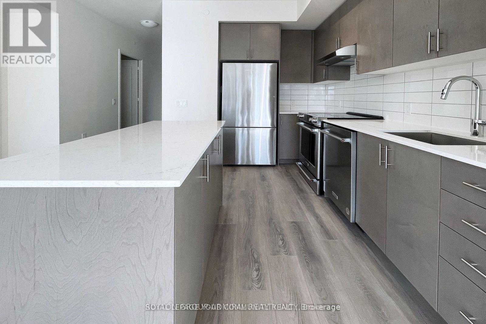 1916 - 9000 Jane Street, Vaughan, Ontario  L4K 2M9 - Photo 13 - N12522172