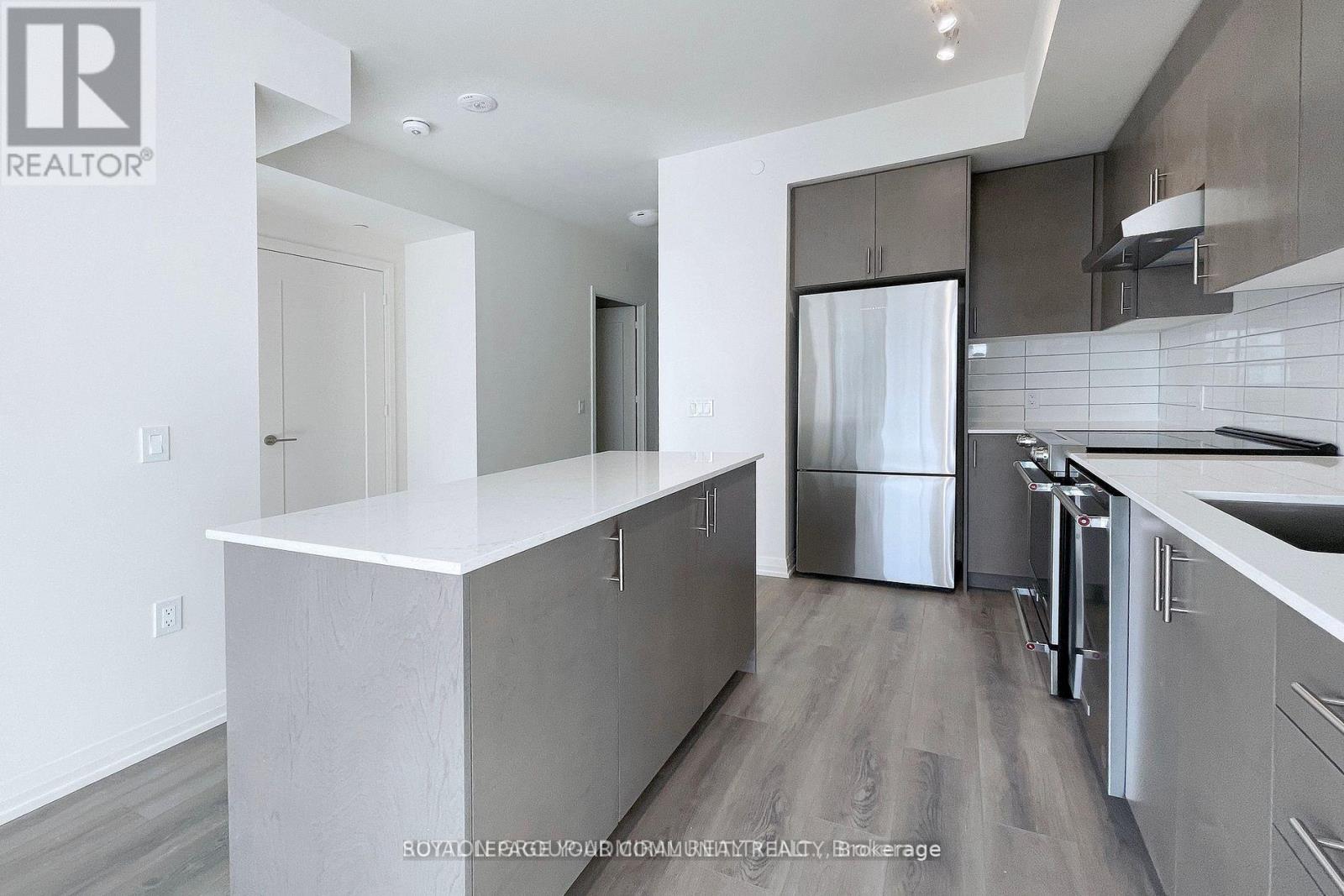 1916 - 9000 Jane Street, Vaughan, Ontario  L4K 2M9 - Photo 14 - N12522172