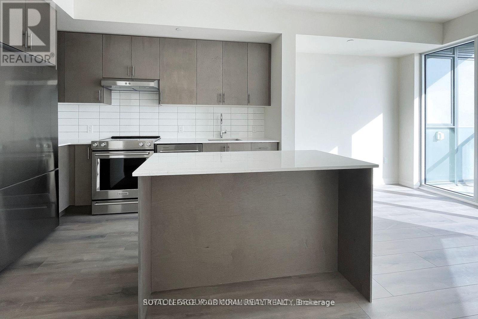 1916 - 9000 Jane Street, Vaughan, Ontario  L4K 2M9 - Photo 15 - N12522172