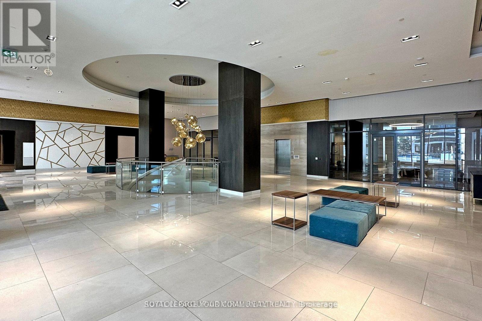 1916 - 9000 Jane Street, Vaughan, Ontario  L4K 2M9 - Photo 3 - N12522172