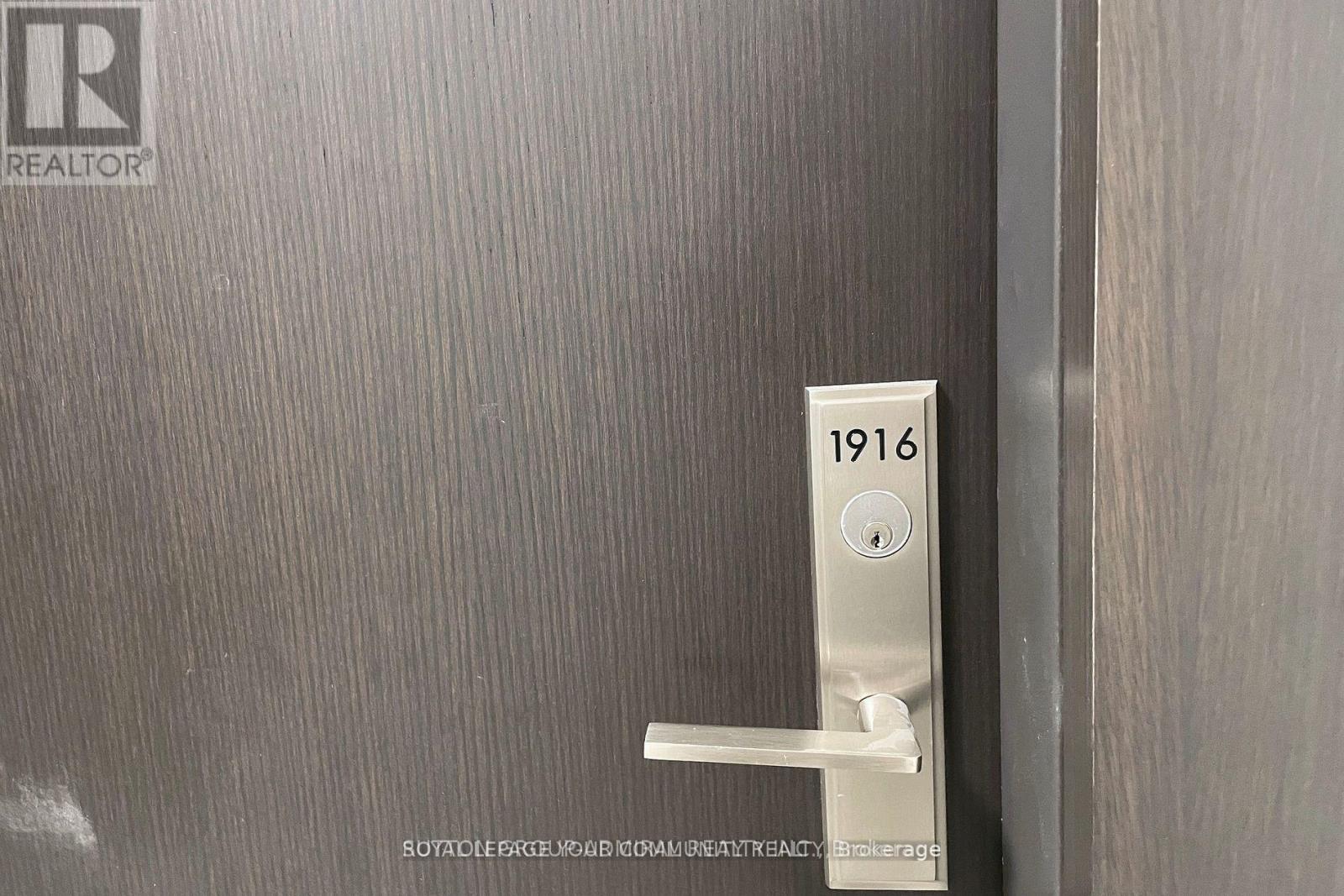 1916 - 9000 Jane Street, Vaughan, Ontario  L4K 2M9 - Photo 9 - N12522172