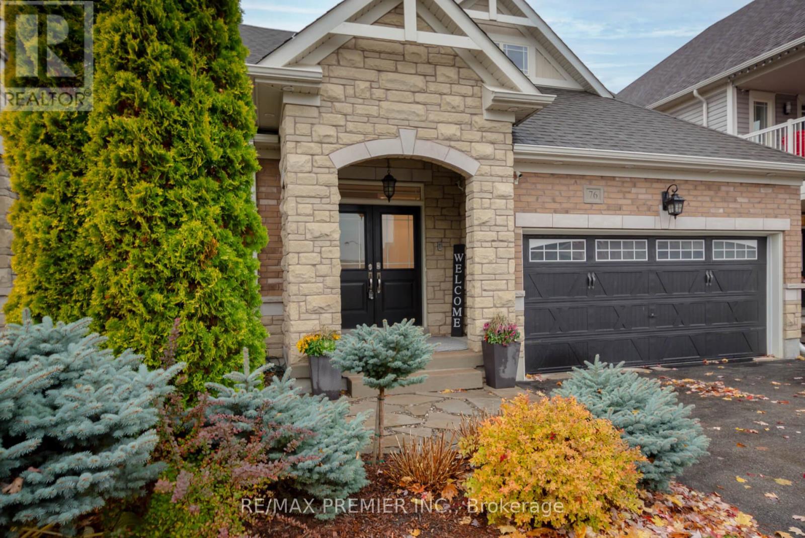 76 Cauthers Crescent, New Tecumseth, Ontario  L9R 0L2 - Photo 2 - N12522180