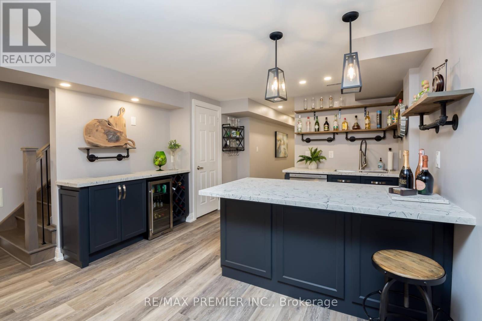 76 Cauthers Crescent, New Tecumseth, Ontario  L9R 0L2 - Photo 29 - N12522180