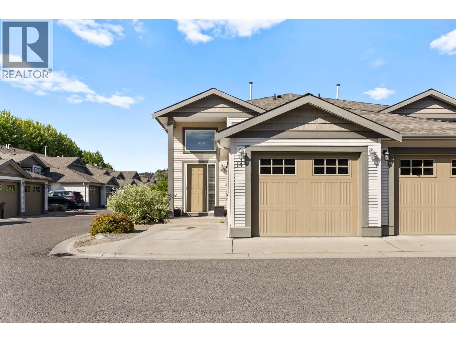 225 Glen Park Drive Unit# 14, Kelowna, British Columbia V1V 2X5 - Photo 1 - 10363612