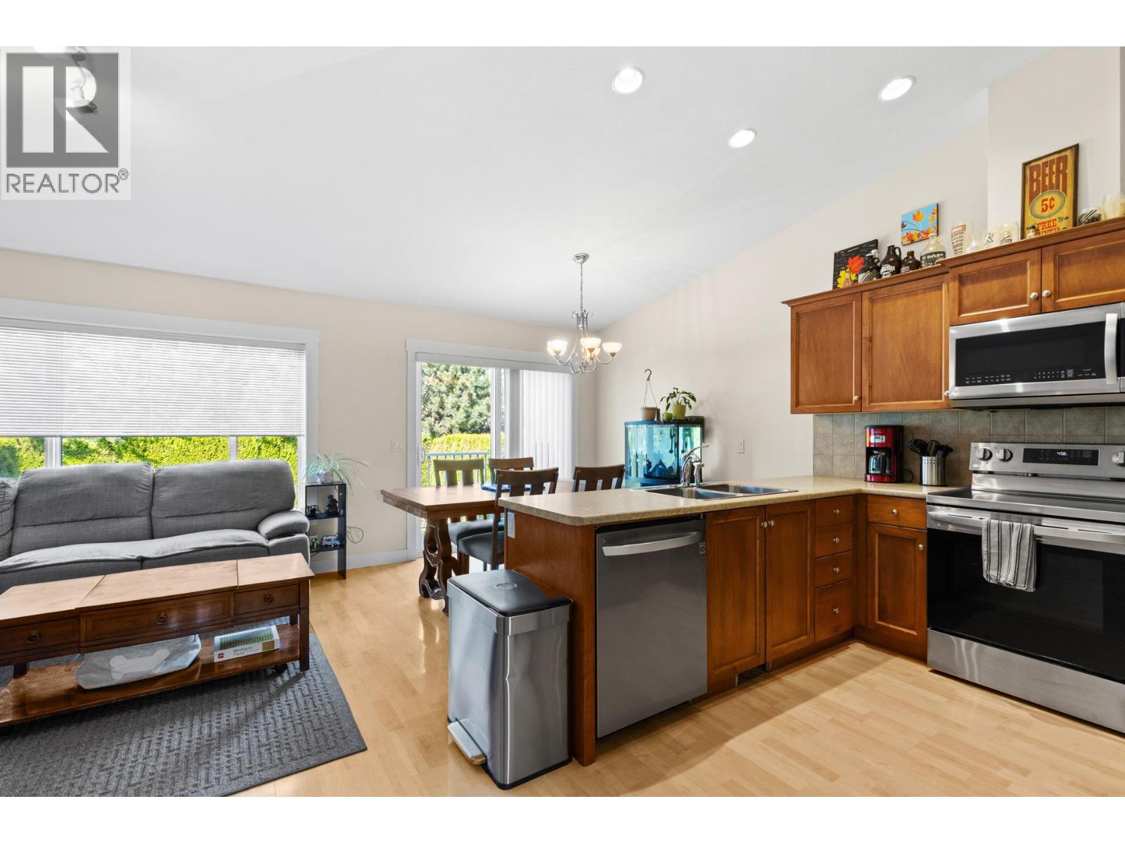 225 Glen Park Drive Unit# 14, Kelowna, British Columbia V1V 2X5 - Photo 7 - 10363612