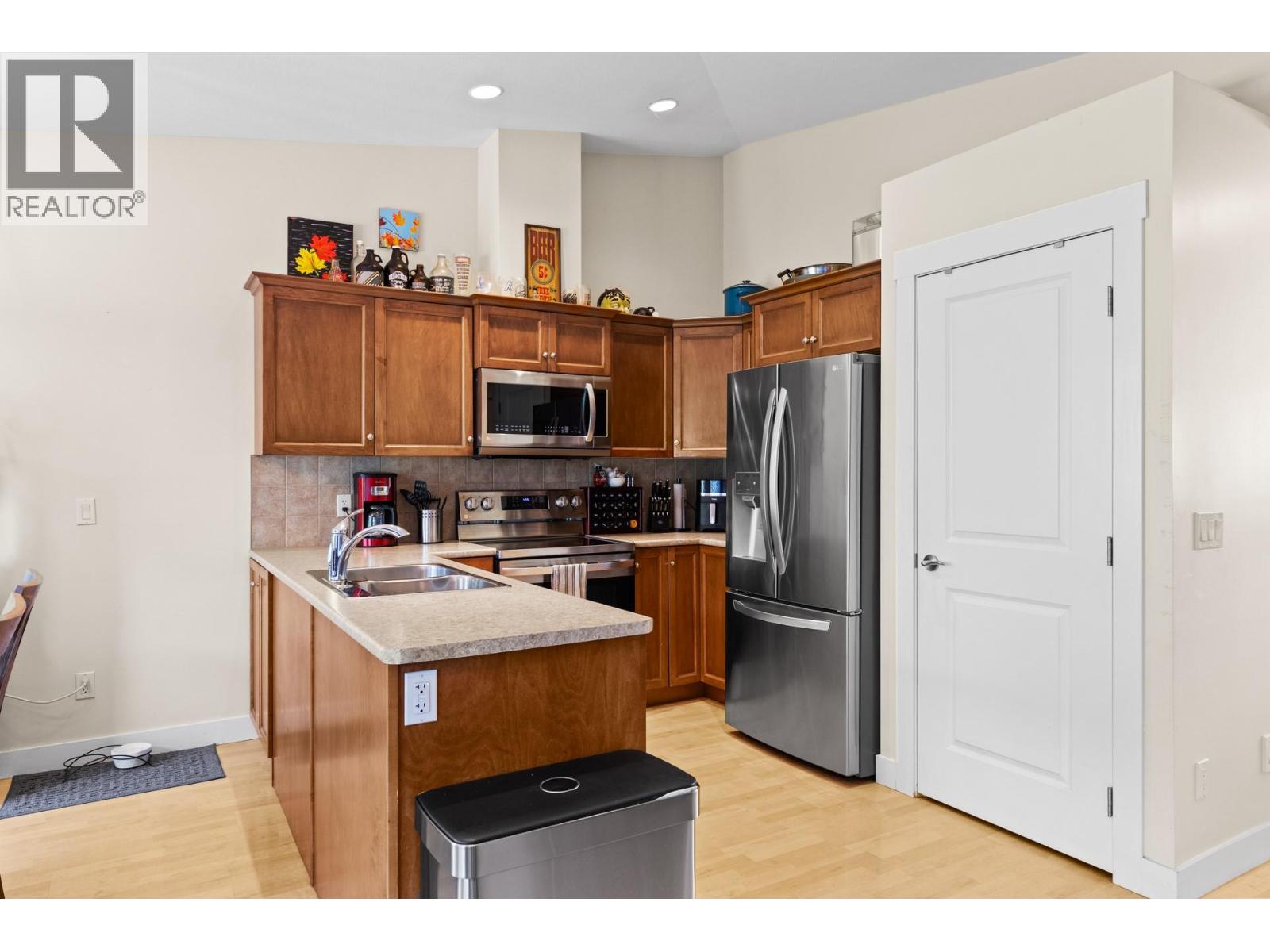 225 Glen Park Drive Unit# 14, Kelowna, British Columbia V1V 2X5 - Photo 5 - 10363612