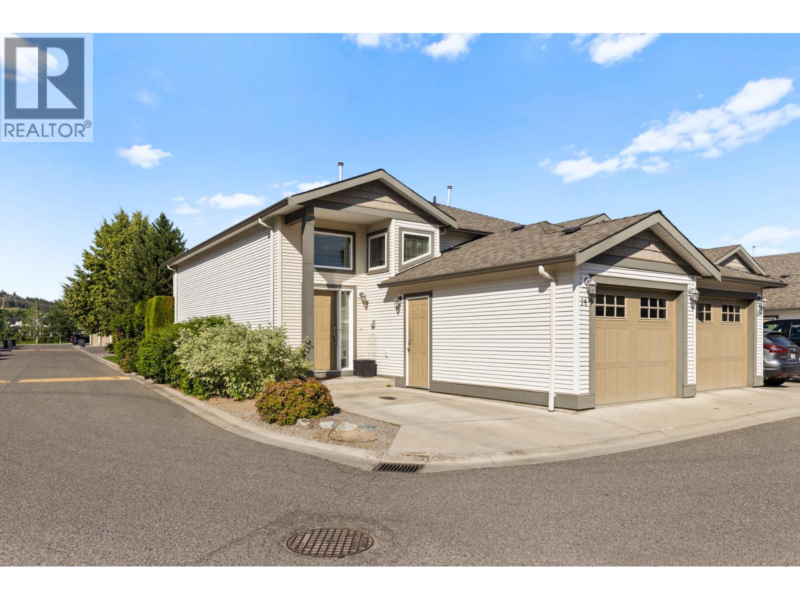 225 Glen Park Drive Unit# 14, Kelowna, British Columbia V1V 2X5 - Photo 2 - 10363612