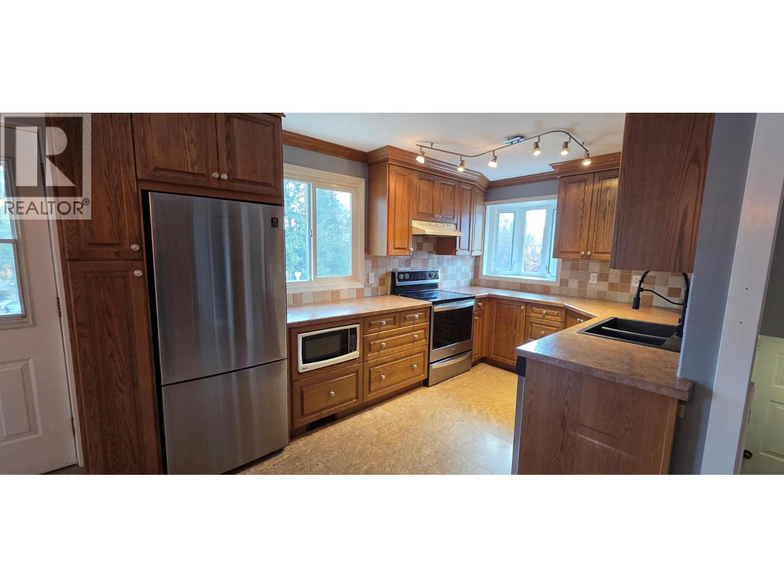 127 Swan Avenue, Kimberley, British Columbia  V1A 1Y2 - Photo 12 - 10367470