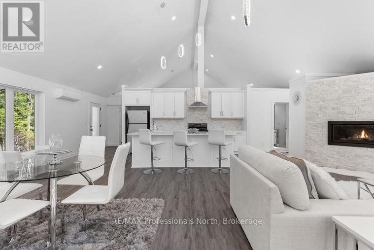 1820 Riding Ranch Road, Machar, Ontario P0A 1X0 - Photo 10 - X12522252