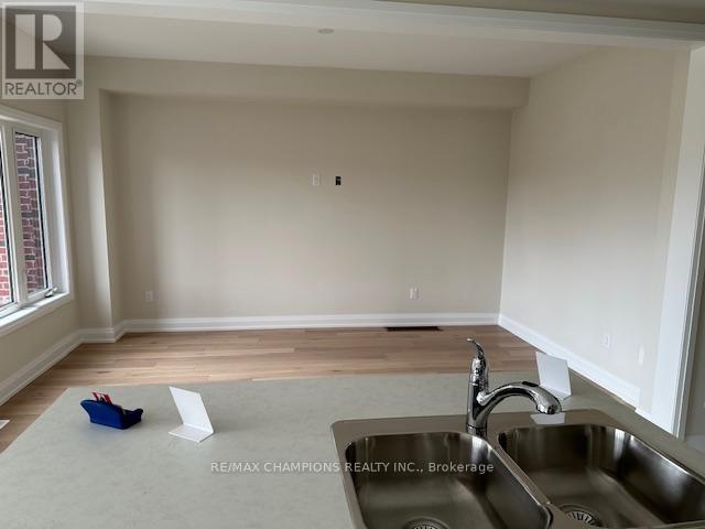 186 Union Boulevard, Wasaga Beach, Ontario  L0M 1S0 - Photo 8 - S12521850