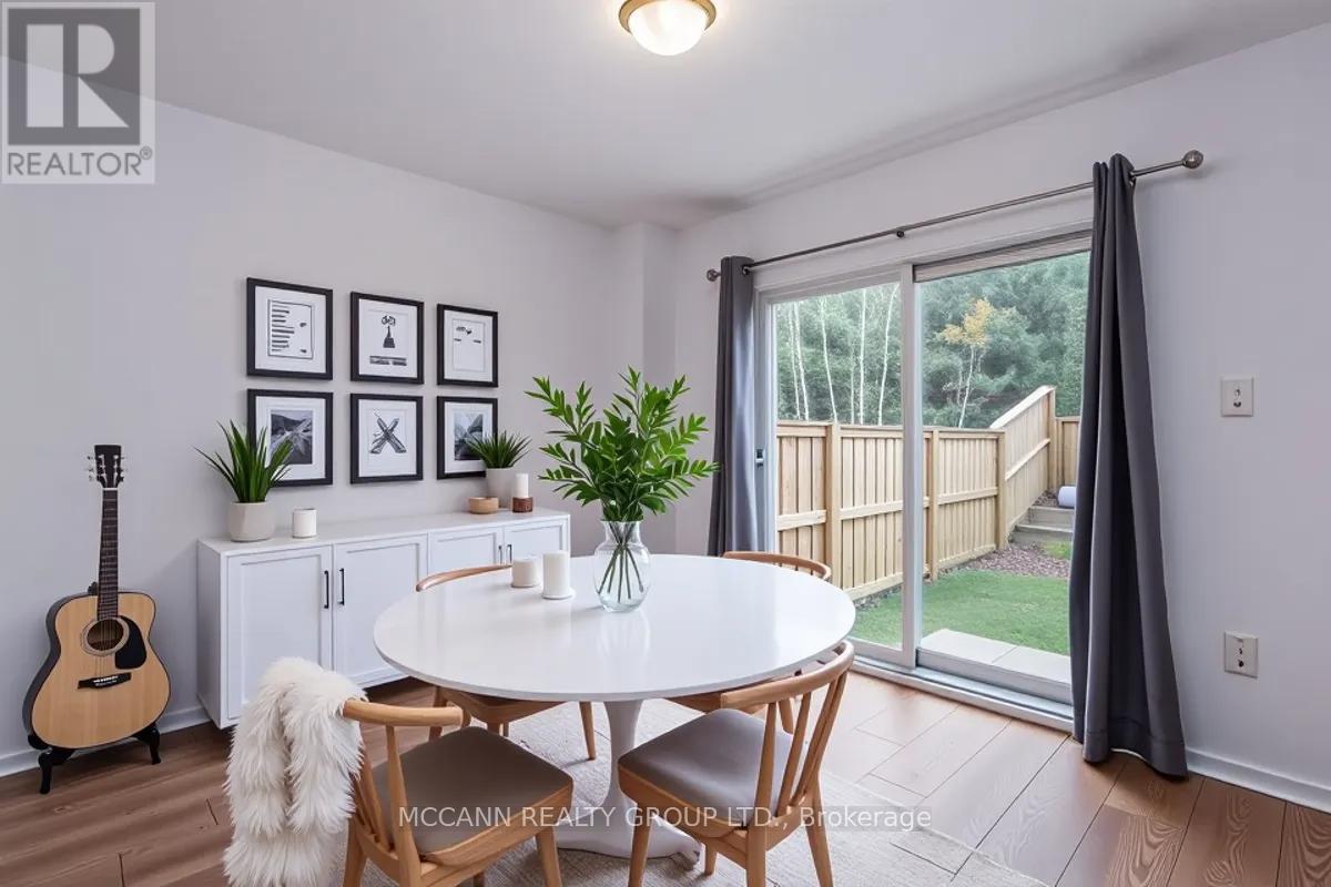 79 Franks Way, Barrie, Ontario  L4N 3J1 - Photo 7 - S12521856