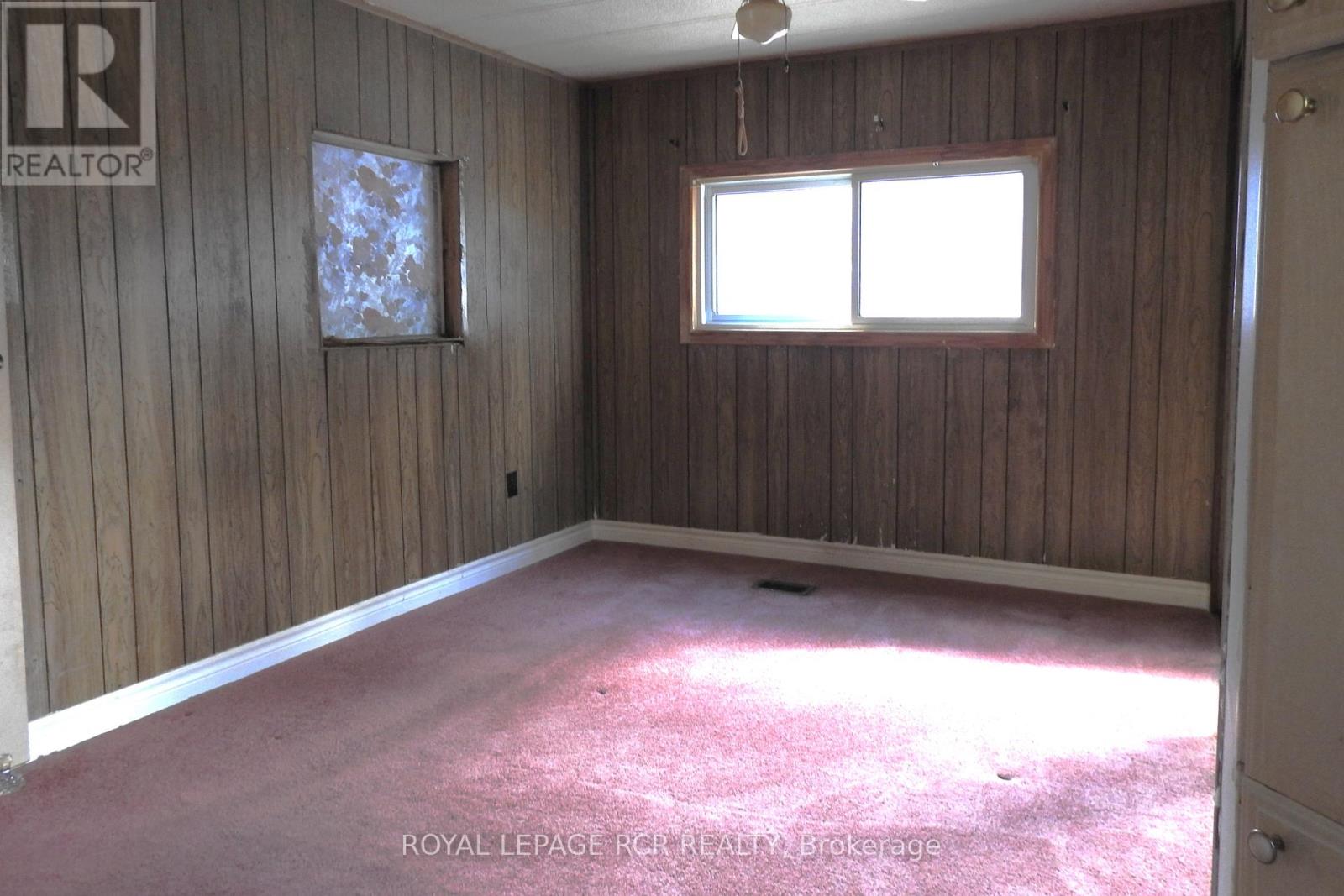 6 Orr Drive, Oro-Medonte, Ontario  L3V 0P9 - Photo 14 - S12521944