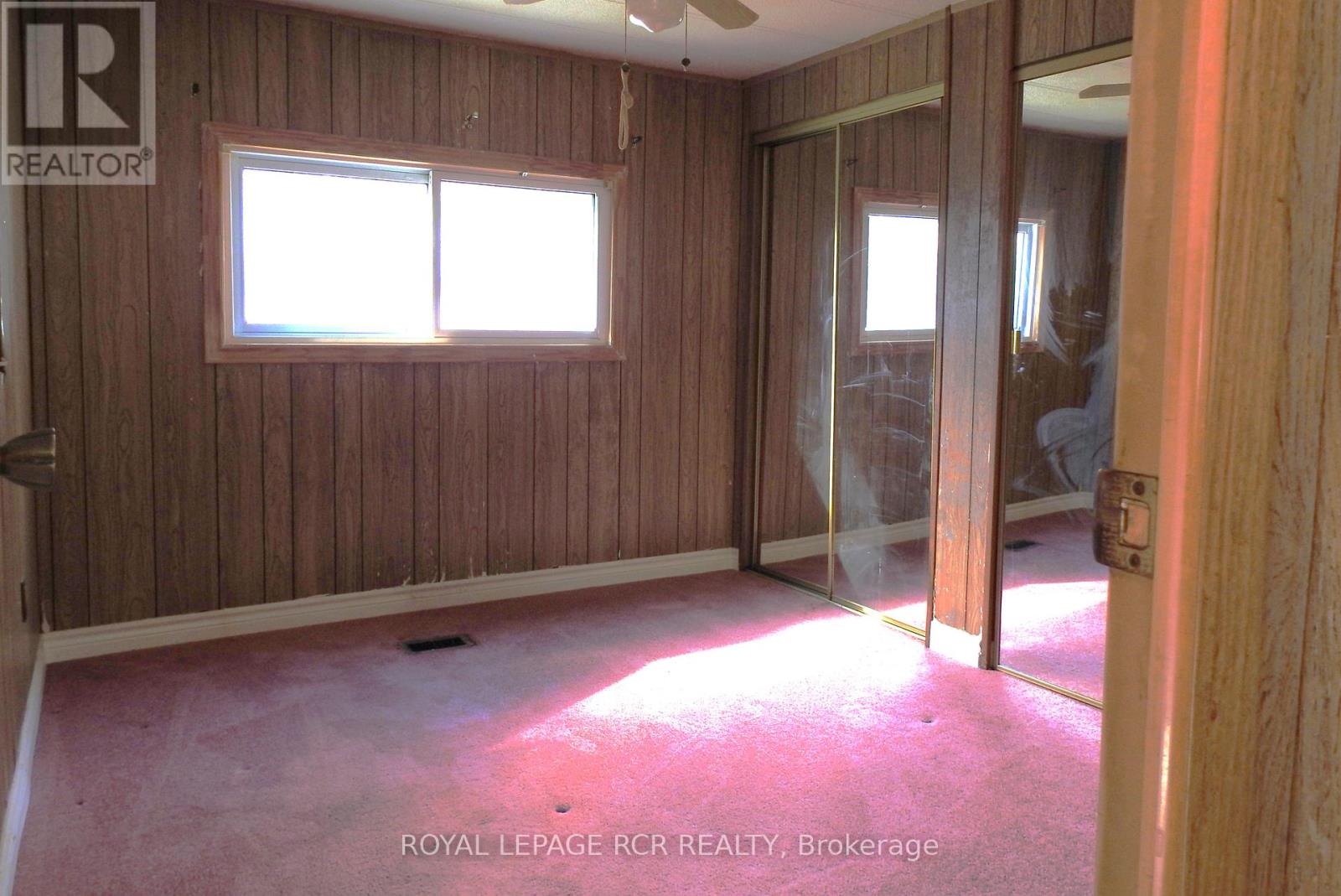 6 Orr Drive, Oro-Medonte, Ontario  L3V 0P9 - Photo 15 - S12521944