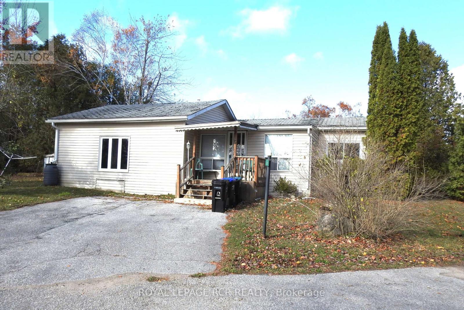 6 Orr Drive, Oro-Medonte, Ontario  L3V 0P9 - Photo 2 - S12521944