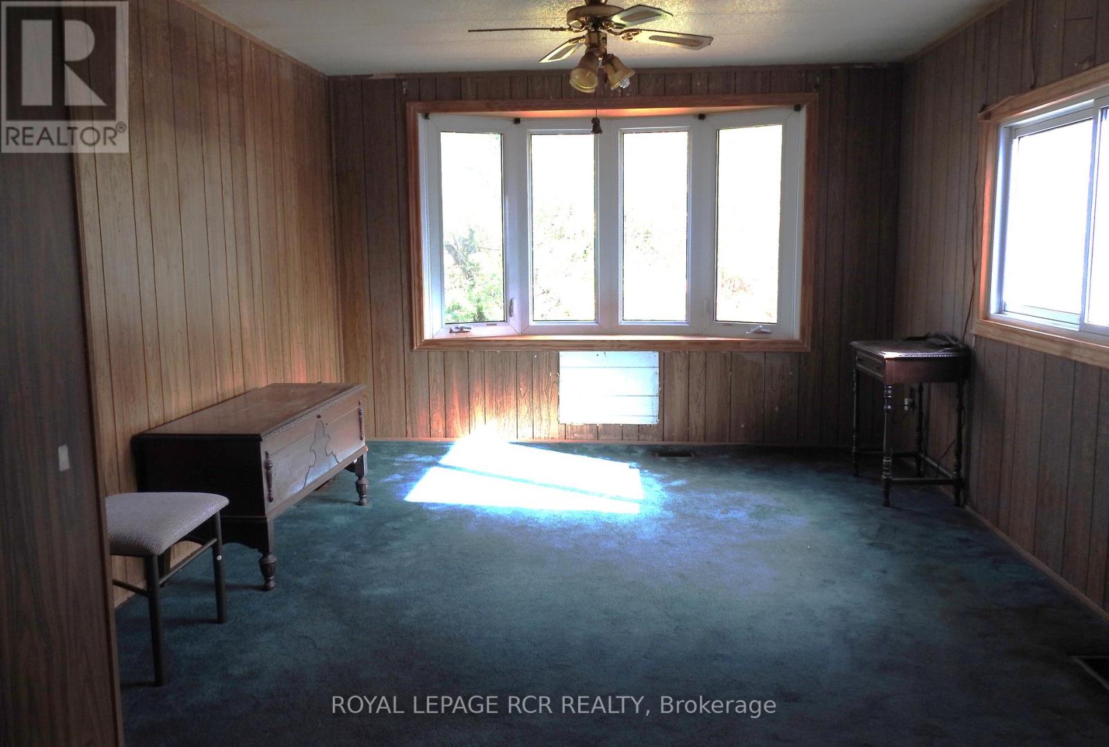 6 Orr Drive, Oro-Medonte, Ontario  L3V 0P9 - Photo 6 - S12521944