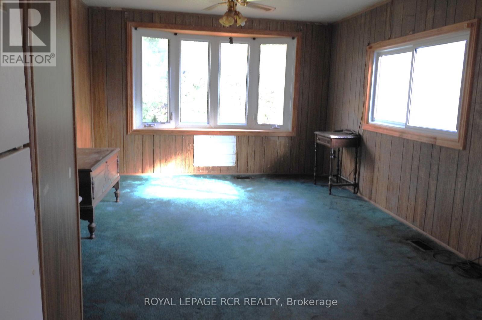 6 Orr Drive, Oro-Medonte, Ontario  L3V 0P9 - Photo 7 - S12521944