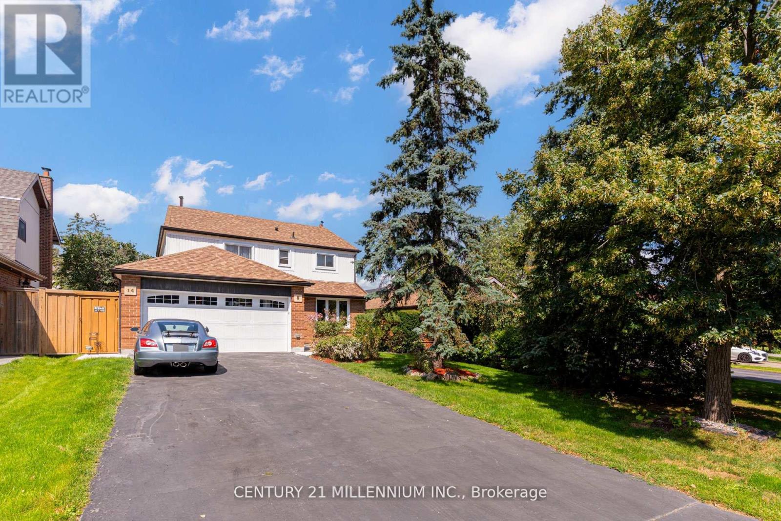 14 Milford Crescent, Brampton, Ontario  L6S 3E4 - Photo 2 - W12521822