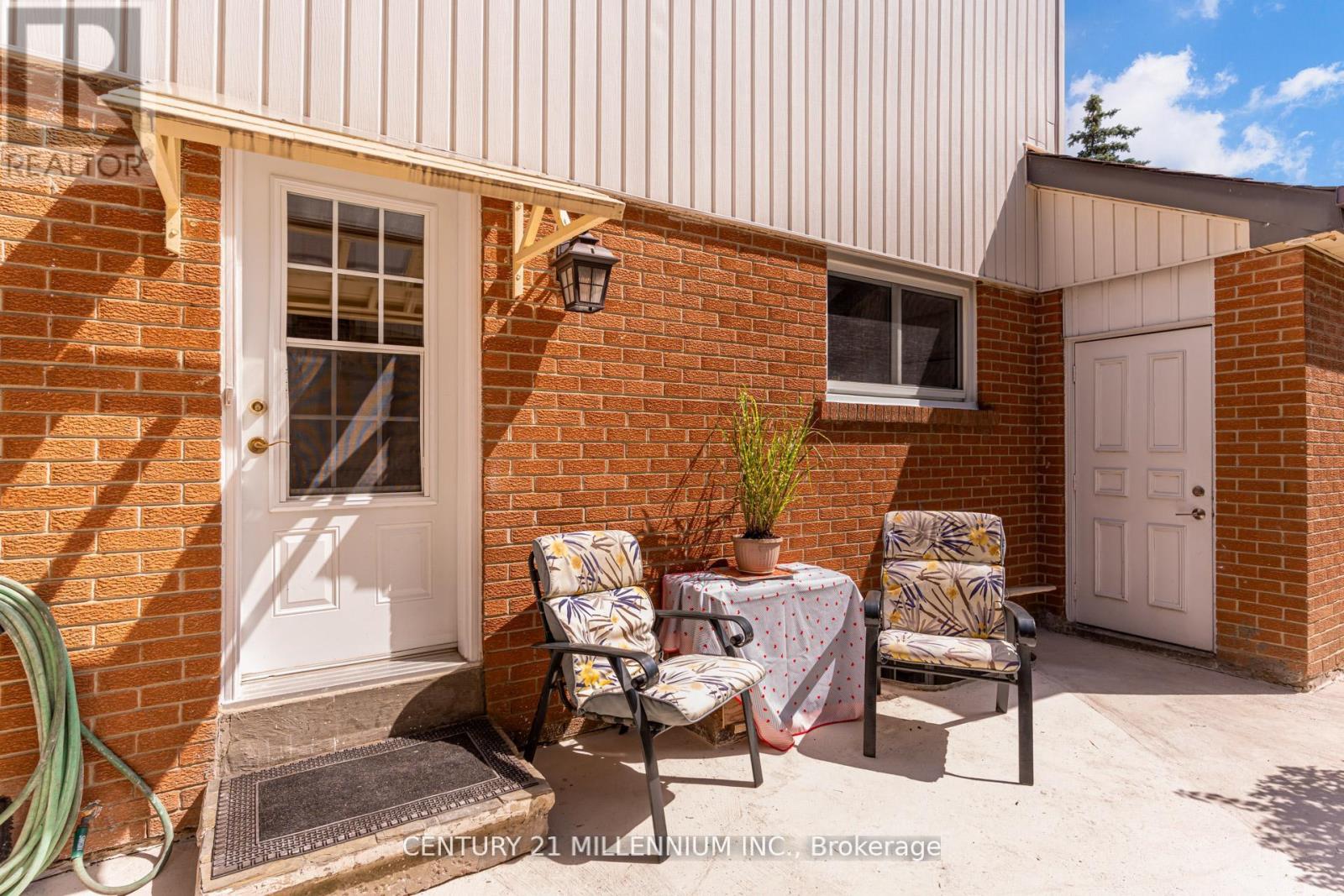 14 Milford Crescent, Brampton, Ontario  L6S 3E4 - Photo 36 - W12521822