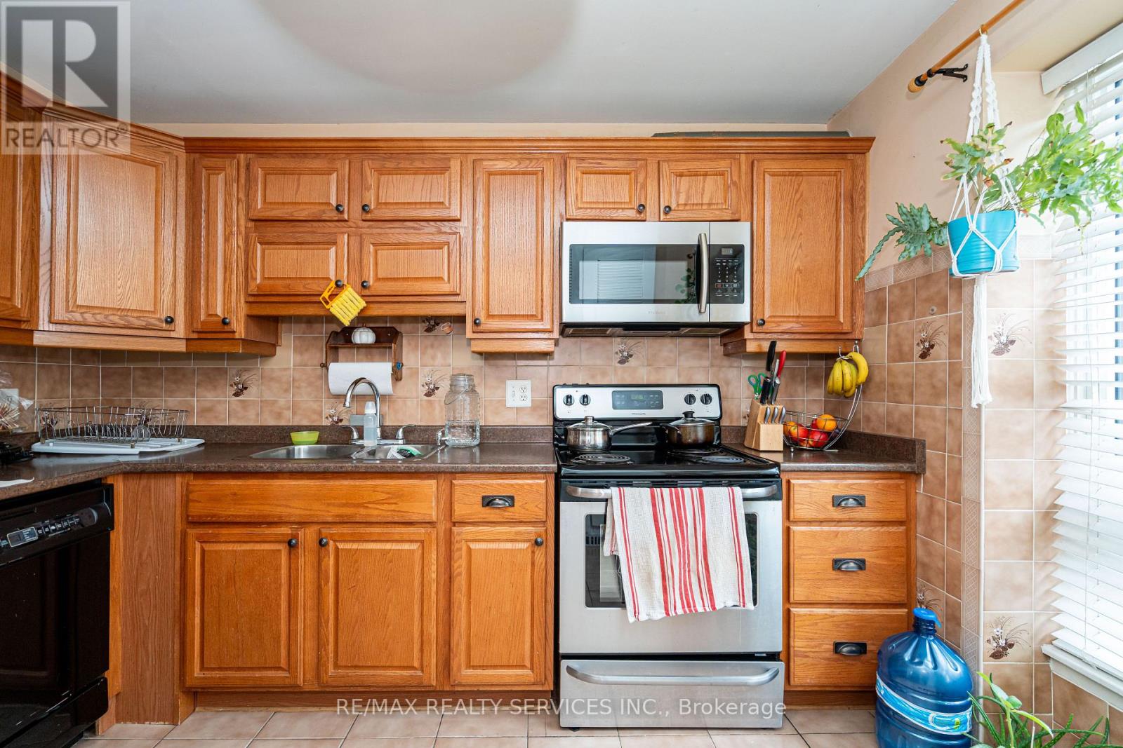 59 Guildford Crescent, Brampton, Ontario  L6S 3K2 - Photo 20 - W12521854