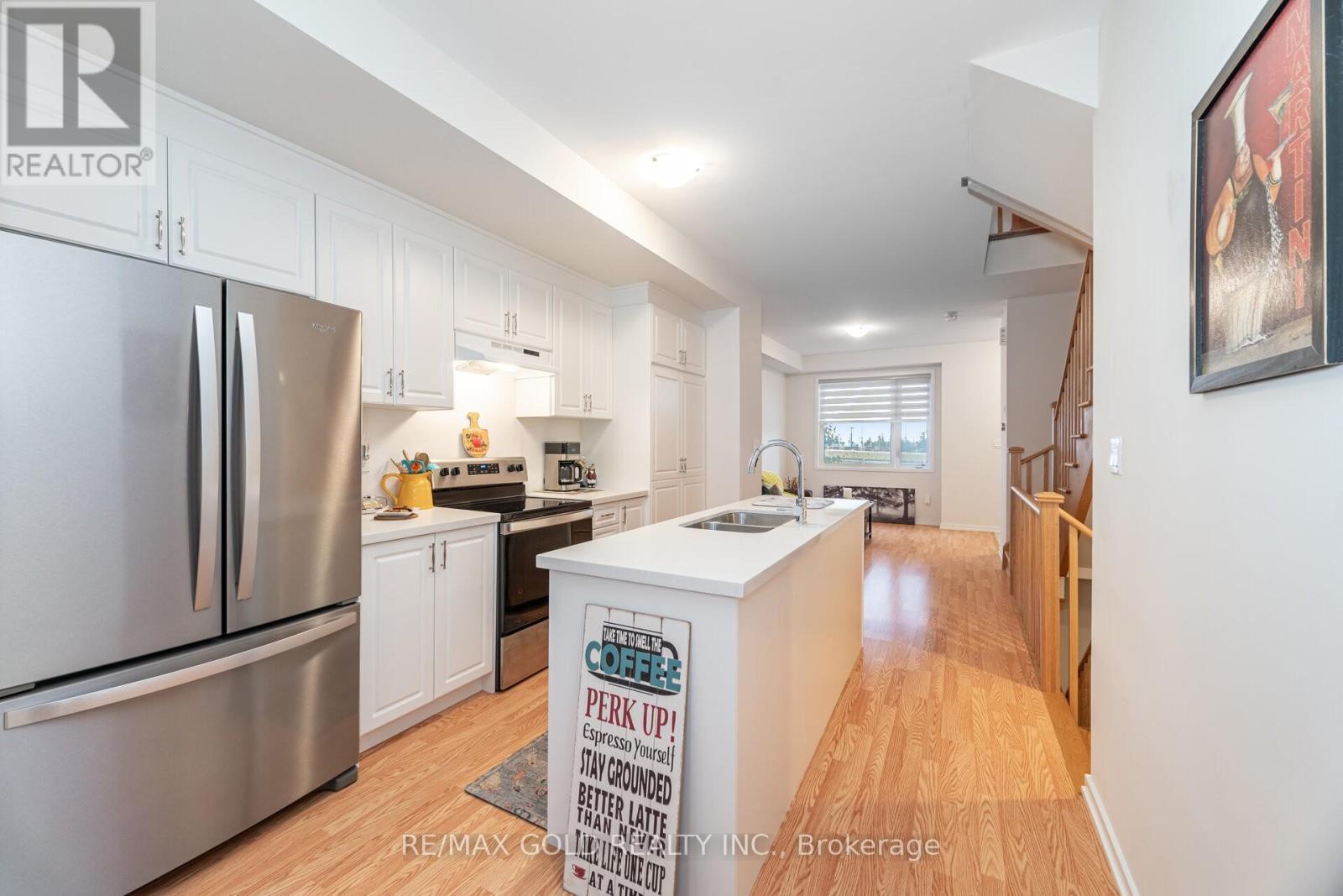 56 Lambert Lane, Caledon, Ontario  L7E 4M5 - Photo 5 - W12521858