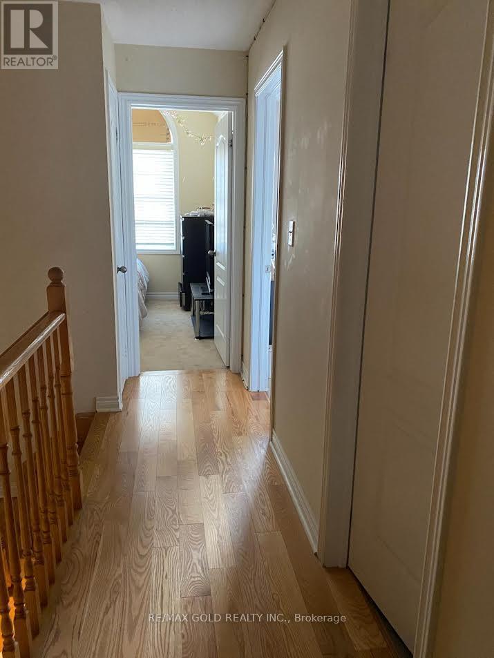 23 Goodsway Trail, Brampton, Ontario  L7A 4A3 - Photo 6 - W12521872