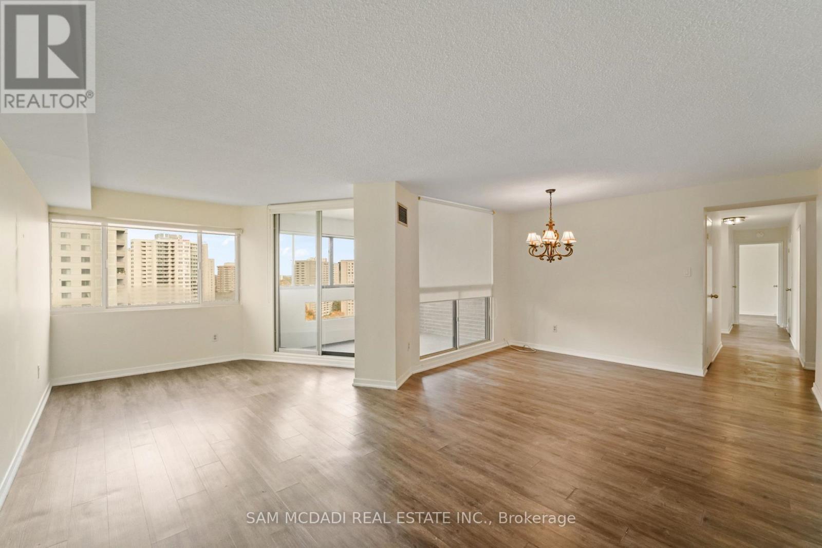 1706 - 50 Elm Drive E, Mississauga, Ontario  L5A 3X2 - Photo 8 - W12521920