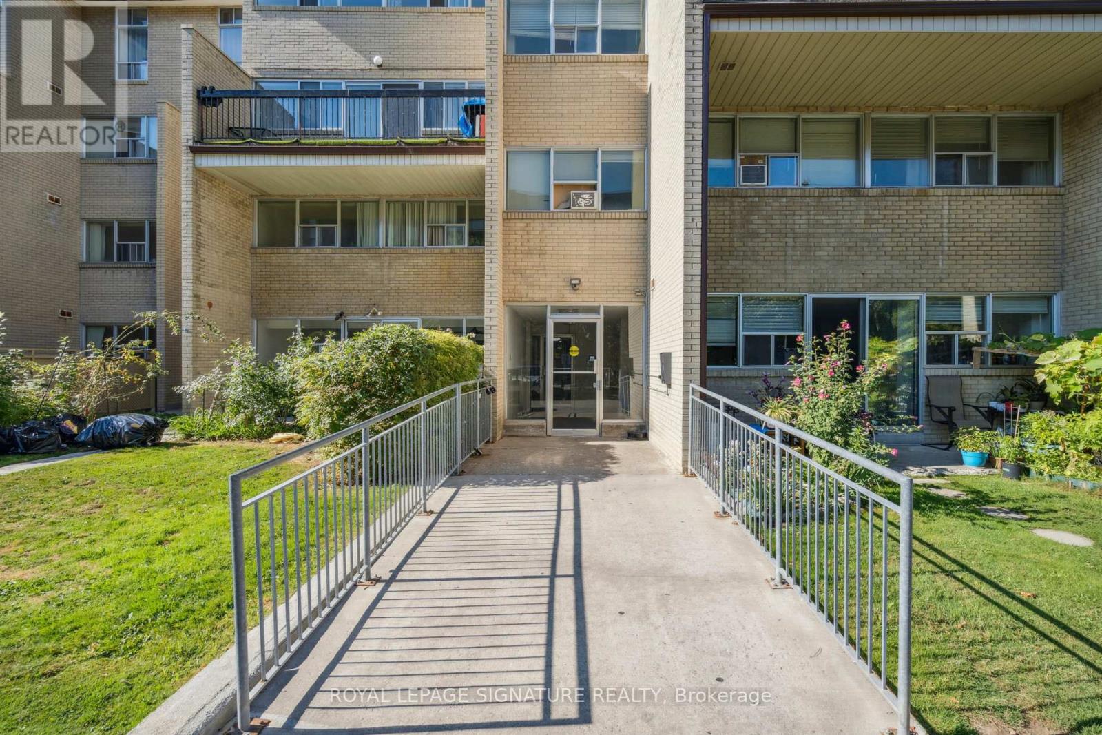 51 - 1624 Bloor Street, Mississauga, Ontario  L4X 2S2 - Photo 2 - W12521932