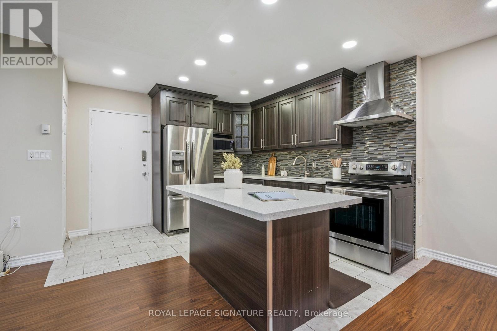 51 - 1624 Bloor Street, Mississauga, Ontario  L4X 2S2 - Photo 4 - W12521932