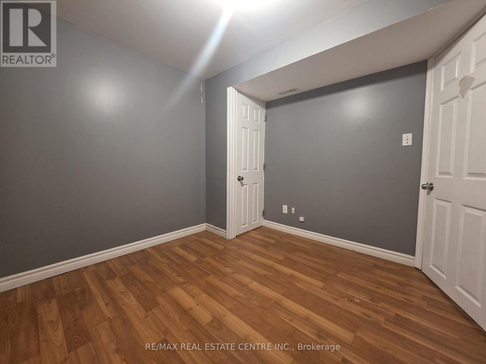 Basement - 21 Wray Court, Toronto, Ontario  M9V 4K4 - Photo 5 - W12521950