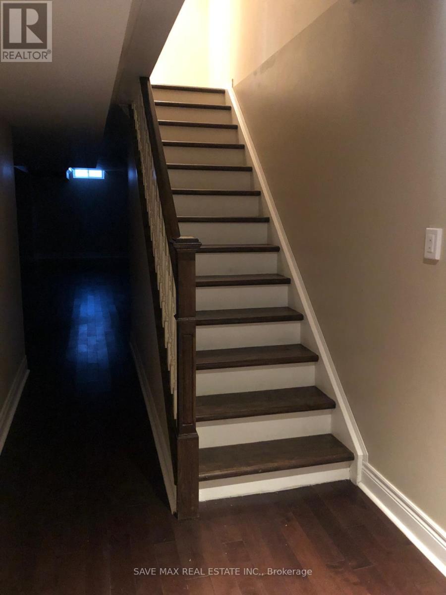 6708 Opera Glass Crescent, Mississauga, Ontario  L5W 1R7 - Photo 10 - W12521966