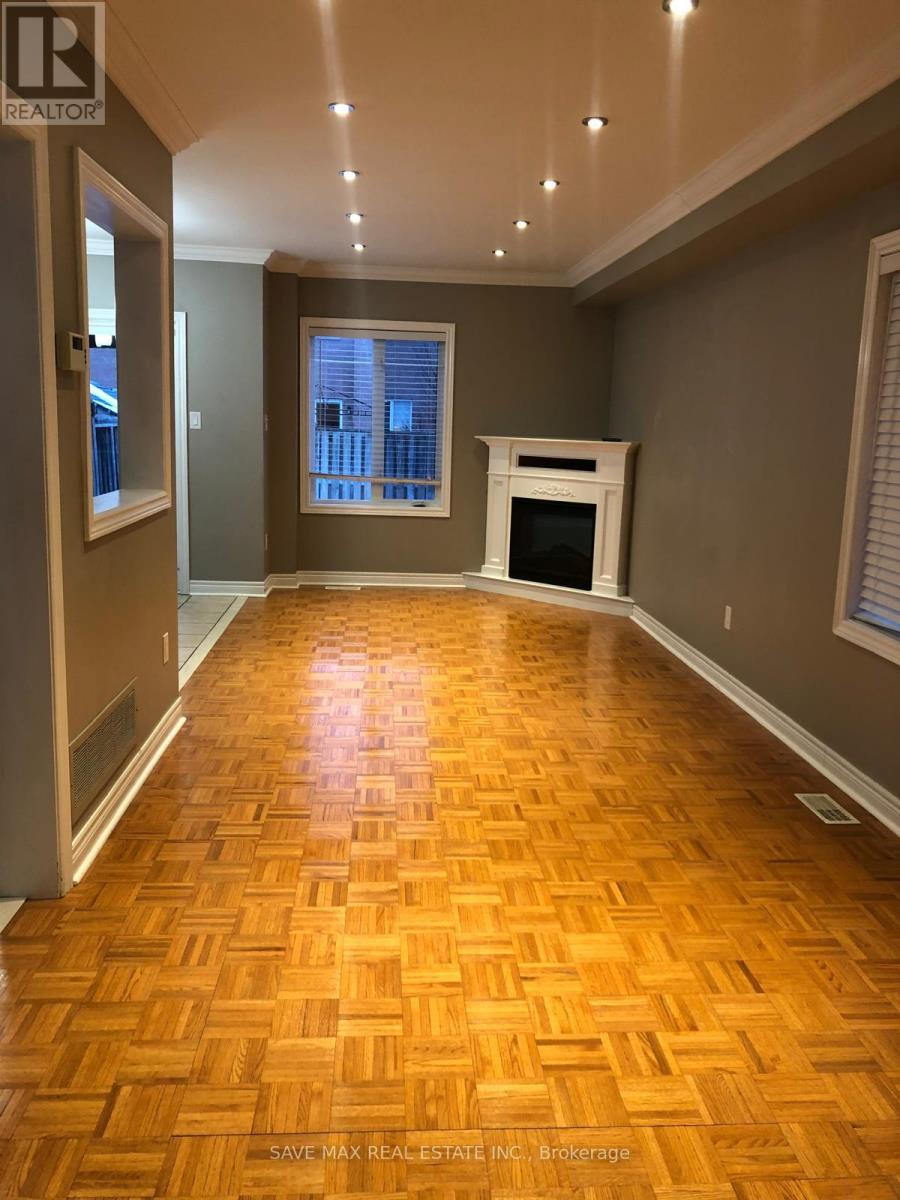 6708 Opera Glass Crescent, Mississauga, Ontario  L5W 1R7 - Photo 13 - W12521966