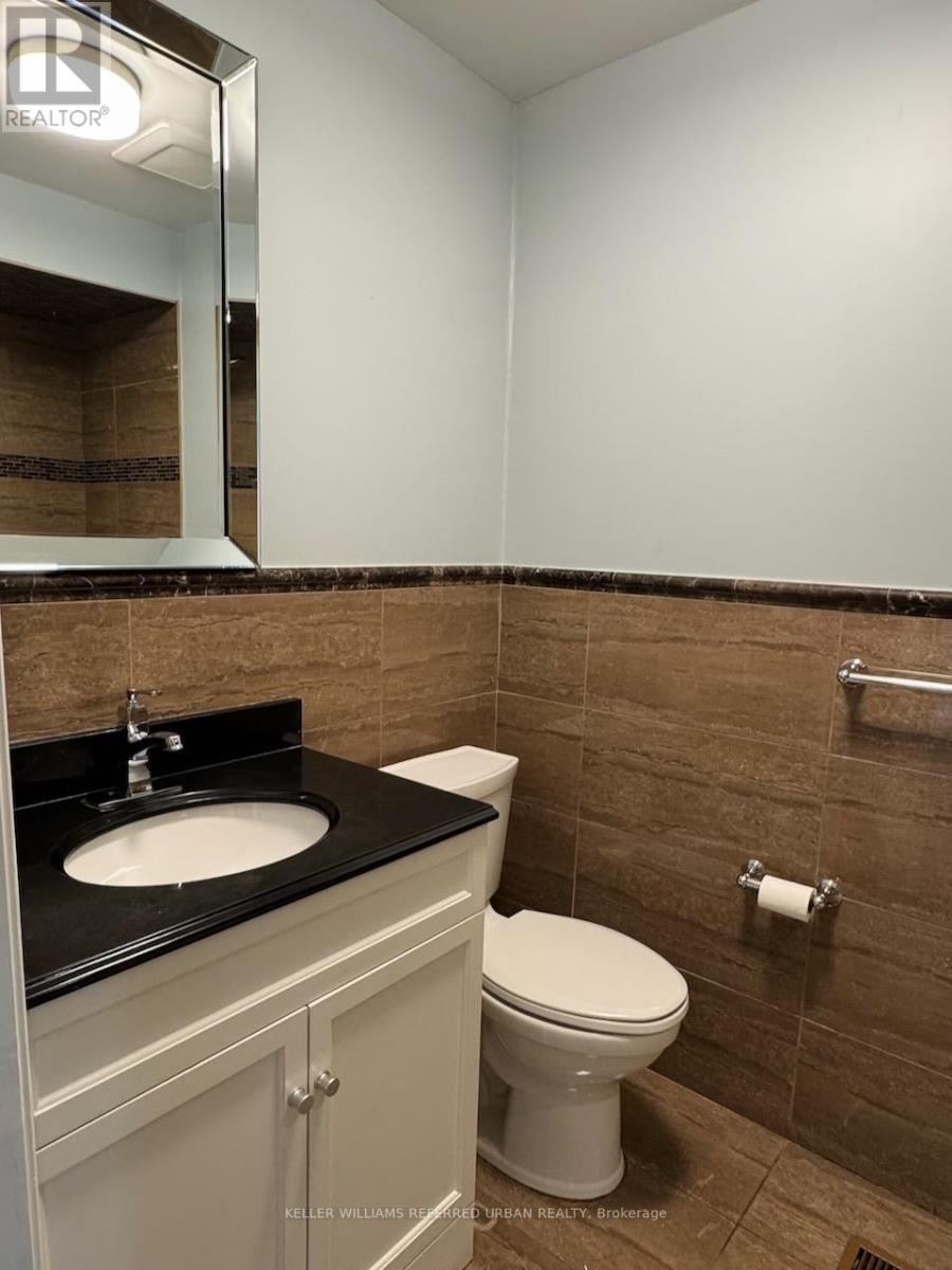 592 Leatherleaf Drive, Mississauga, Ontario  L4Z 3Y6 - Photo 10 - W12521998