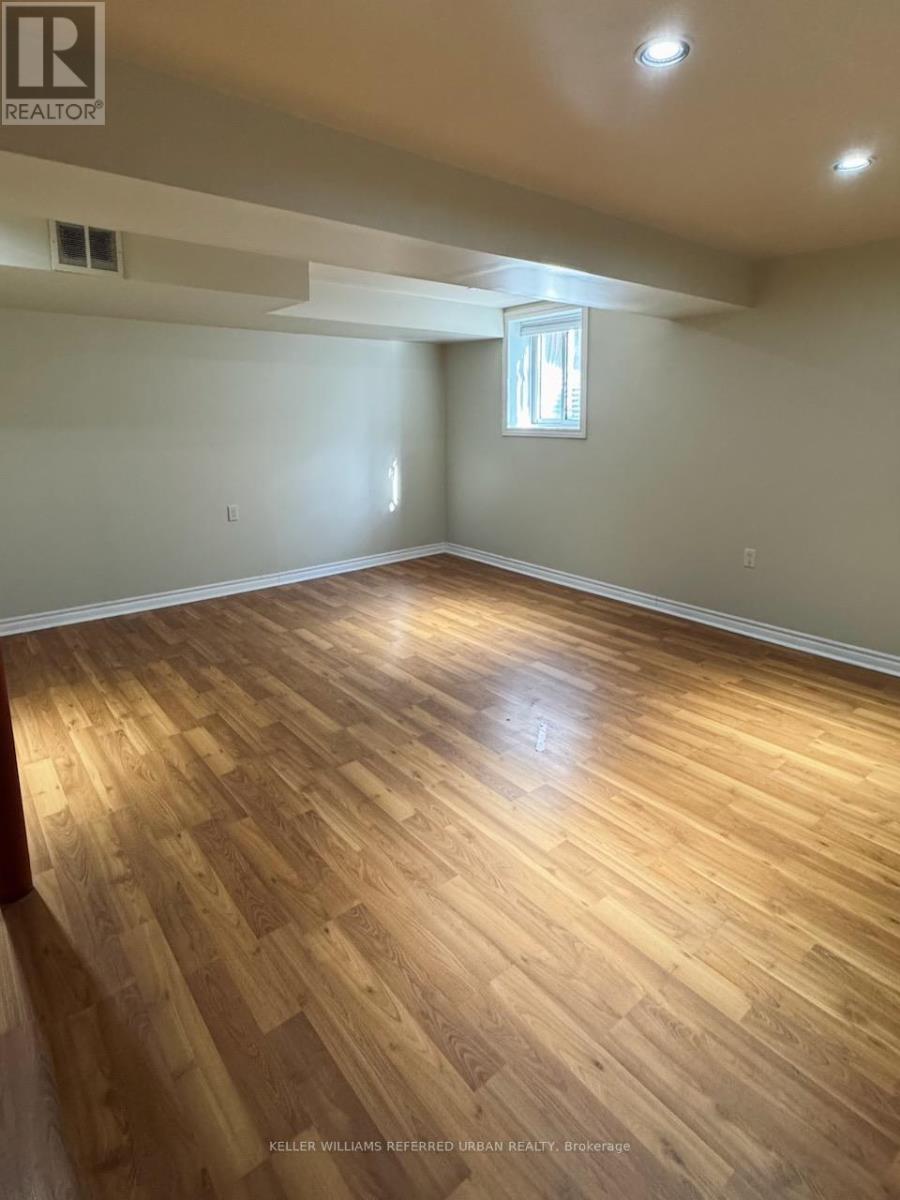 592 Leatherleaf Drive, Mississauga, Ontario  L4Z 3Y6 - Photo 11 - W12521998