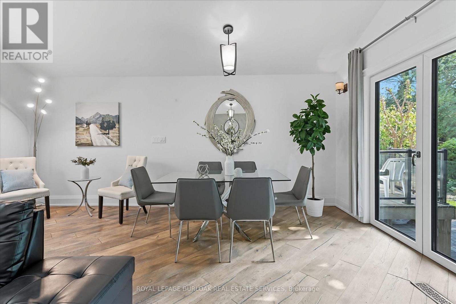 568 Dynes Road, Burlington, Ontario  L7N 2V2 - Photo 10 - W12522006